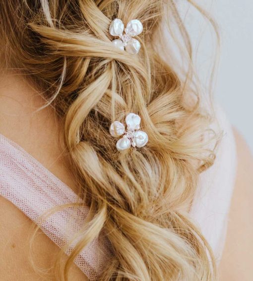 Keshi pearl flower hair pin handmade by Carrie Whelan Designs