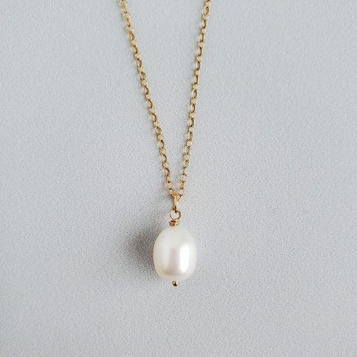 Freshwater pearl pendant necklace handcrafted in 14kt gold fill by Carrie Whelan Designs