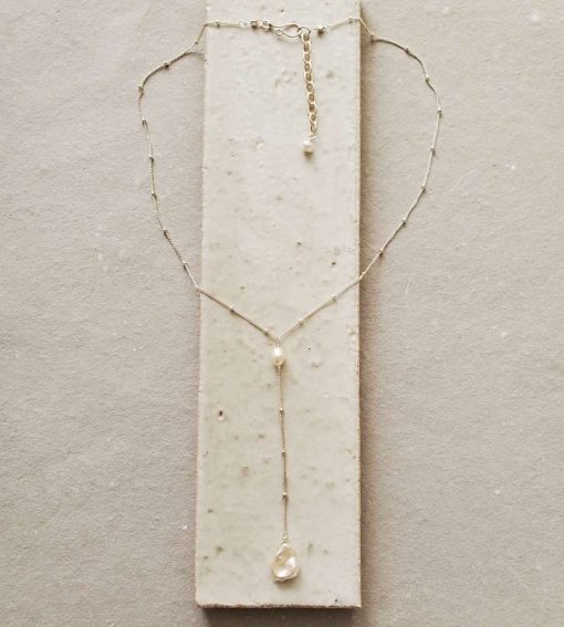 Keshi pearl lariat necklace handmade by Carrie Whelan Designs